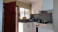 Kitchen - 8 square meters of property in Philip Nel Park