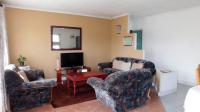 Lounges - 20 square meters of property in Avoca