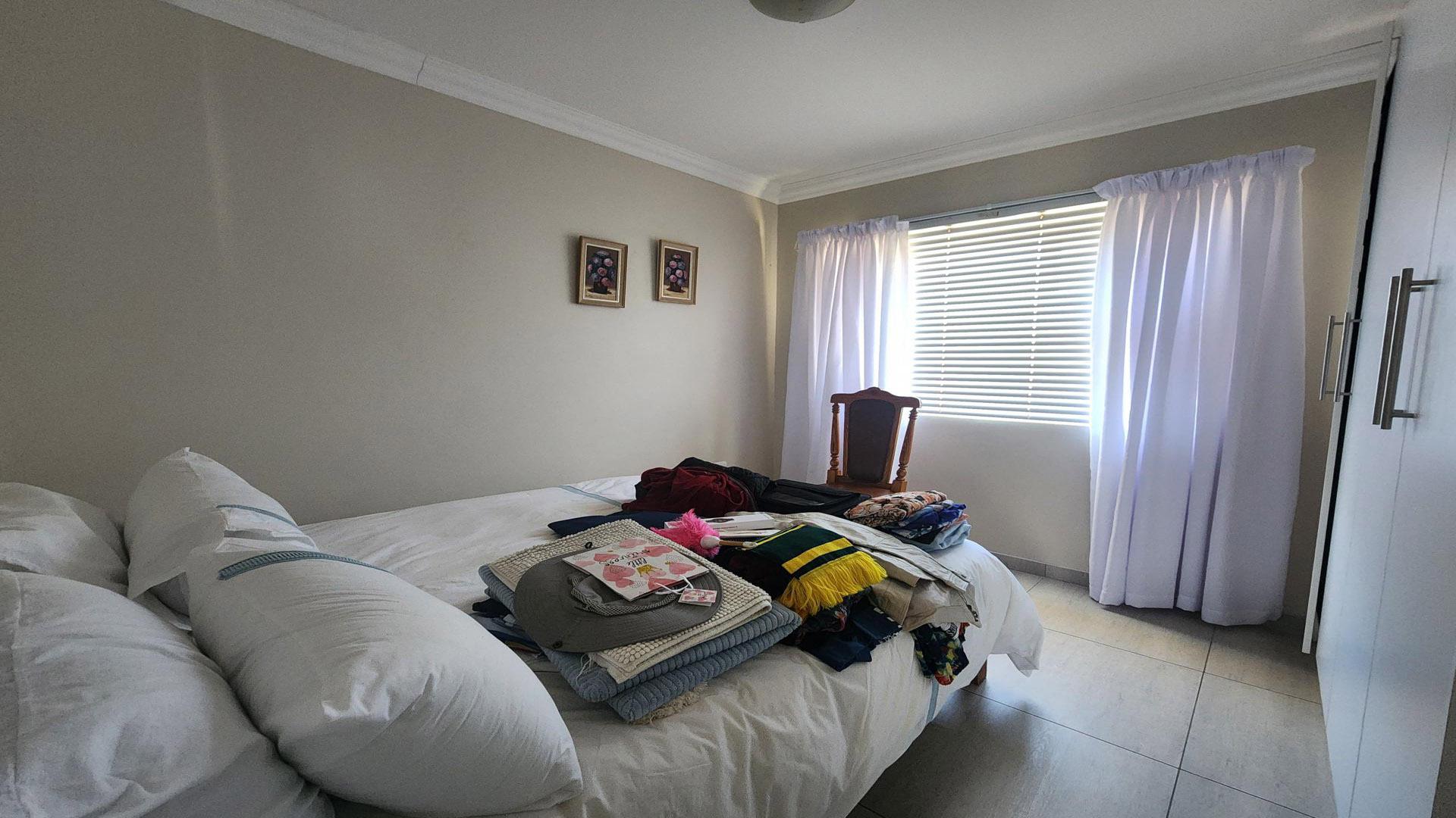 Bed Room 3 of property in Jeffrey's Bay