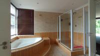 Bathroom 3+ - 43 square meters of property in Kyalami Estates