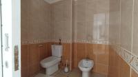 Bathroom 3+ - 43 square meters of property in Kyalami Estates