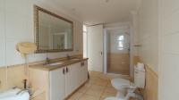 Bathroom 3+ - 43 square meters of property in Kyalami Estates