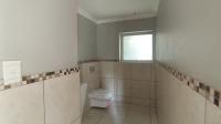 Guest Toilet - 6 square meters of property in Kyalami Estates