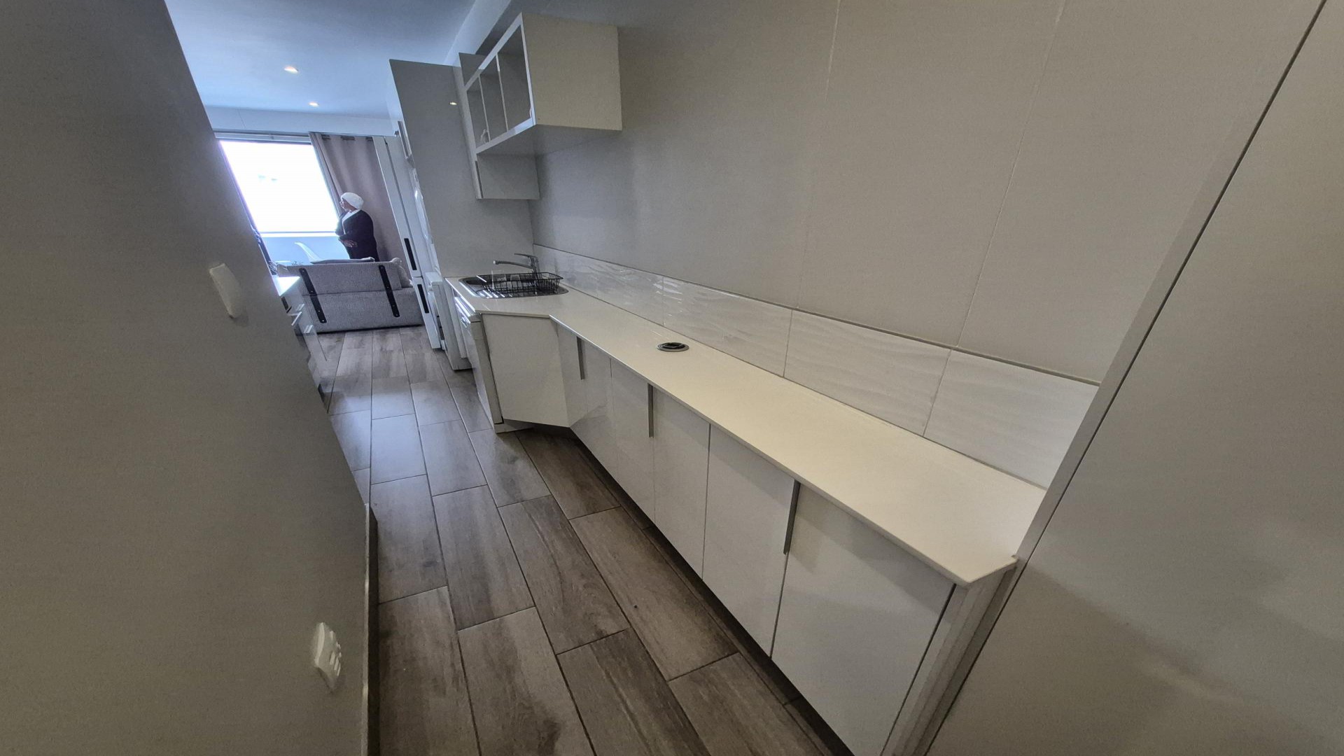 Kitchen of property in Ashlea Gardens