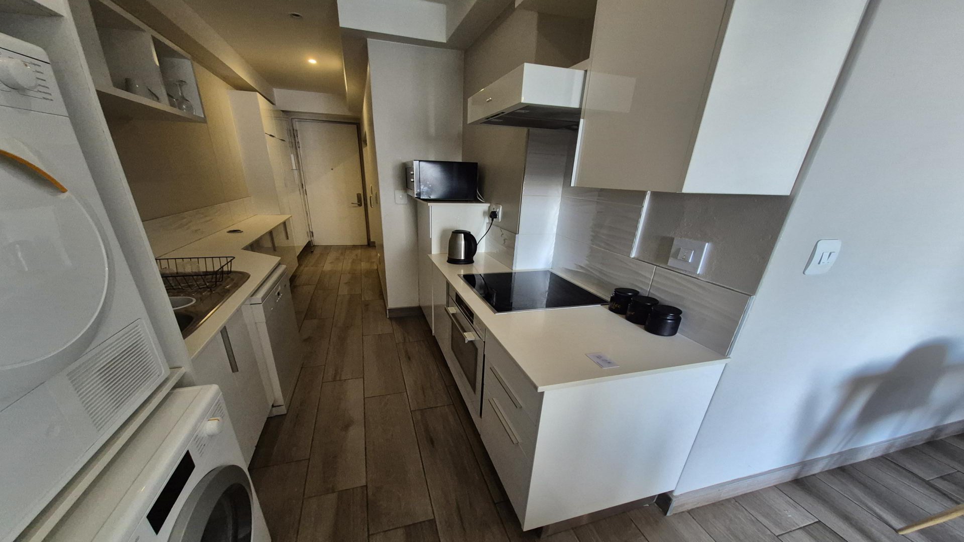 Kitchen of property in Ashlea Gardens