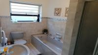Bathroom 1 of property in Mitchells Plain