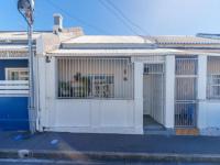 2 Bedroom 1 Bathroom House for Sale for sale in Observatory - CPT