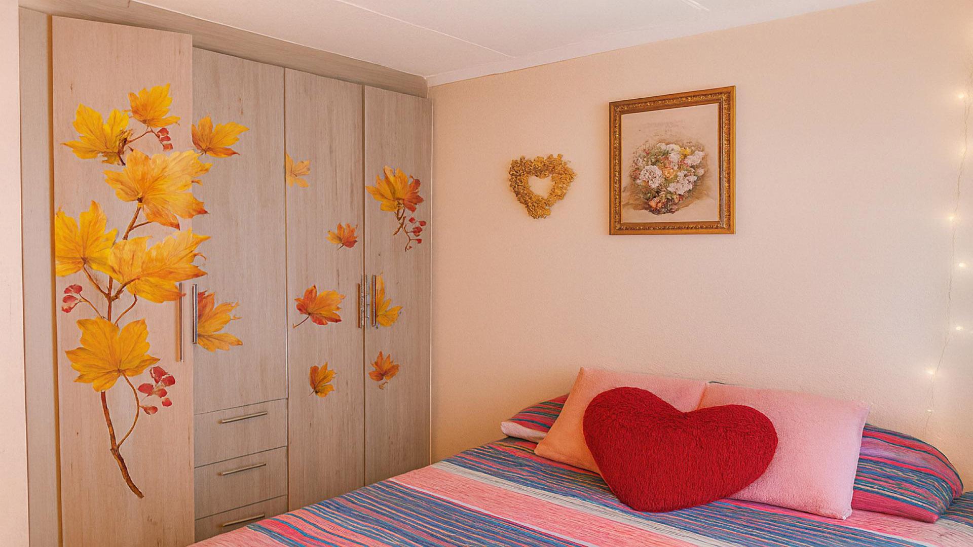 Bed Room 1 - 11 square meters of property in Soshanguve East