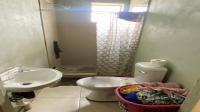 Bathroom 1 of property in Forest Hill - JHB