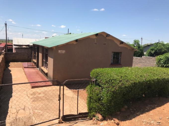 2 Bedroom House to Rent in Soshanguve - Property to rent - MR562354