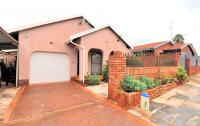 3 Bedroom 2 Bathroom House for sale in Lenasia South