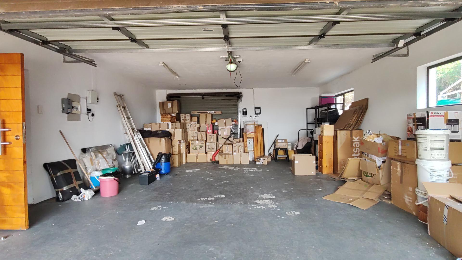 Garage of property in Port Elizabeth Central