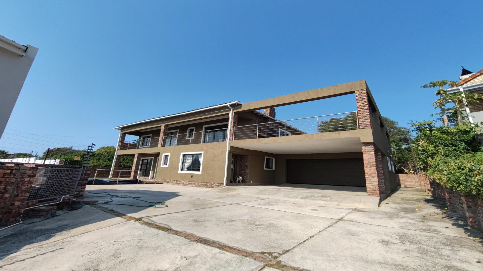 Front View of property in Port Elizabeth Central