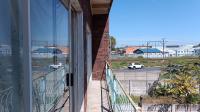 Balcony - 6 square meters of property in Bellville