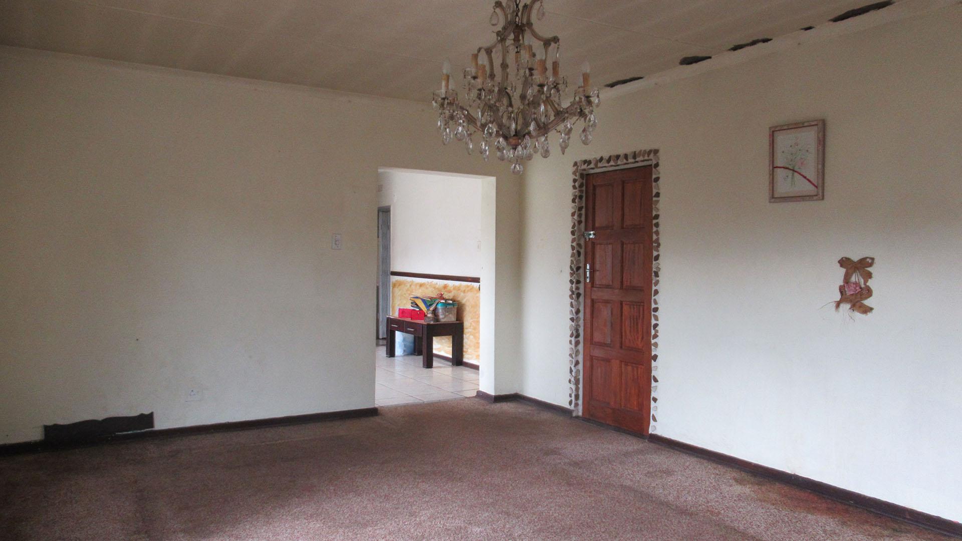 Informal Lounge of property in Vanderbijlpark