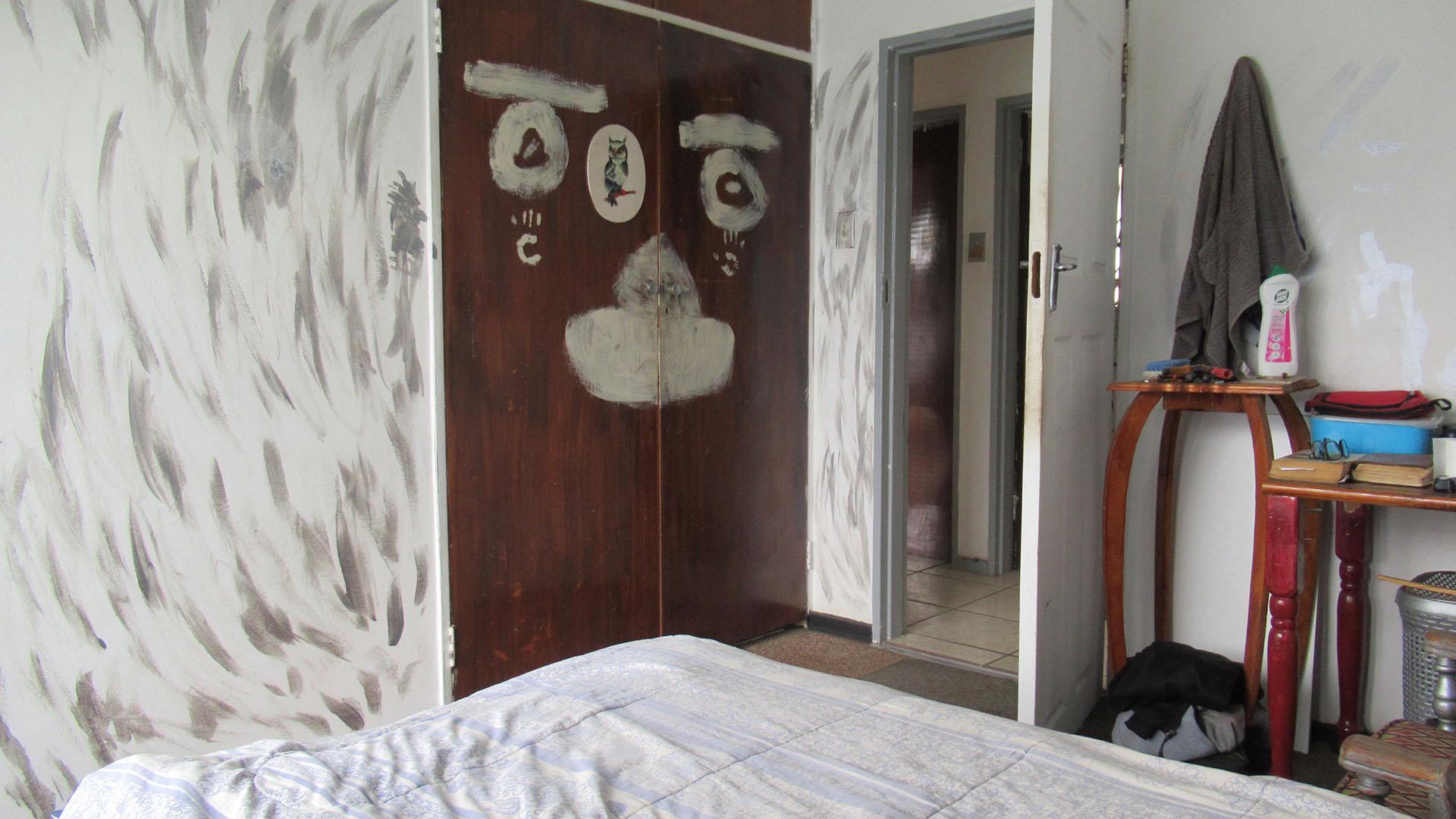 Bed Room 1 - 13 square meters of property in Vanderbijlpark