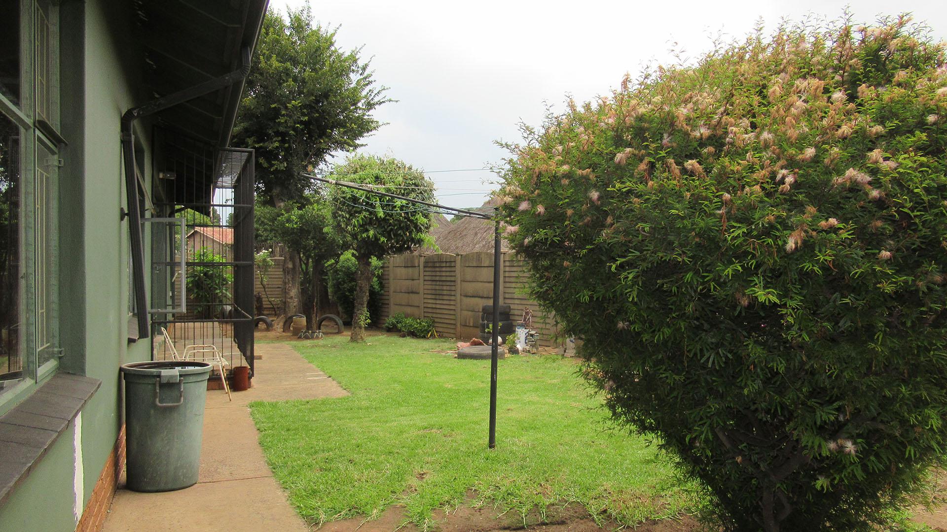 Backyard of property in Vanderbijlpark