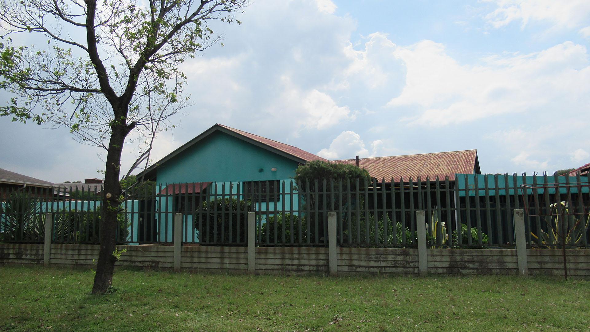 Front View of property in Vanderbijlpark