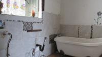 Bathroom 1 - 7 square meters of property in Vanderbijlpark