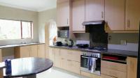 Kitchen - 20 square meters of property in Woodside