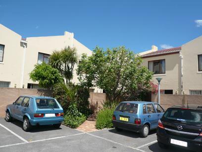 2 Bedroom Simplex for Sale For Sale in Tokai  - Private Sale - MR56291