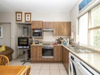 Kitchen - 10 square meters of property in Lone Hill