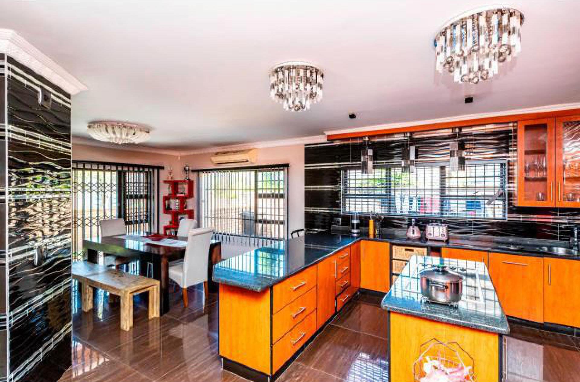 Kitchen of property in Blue Bend
