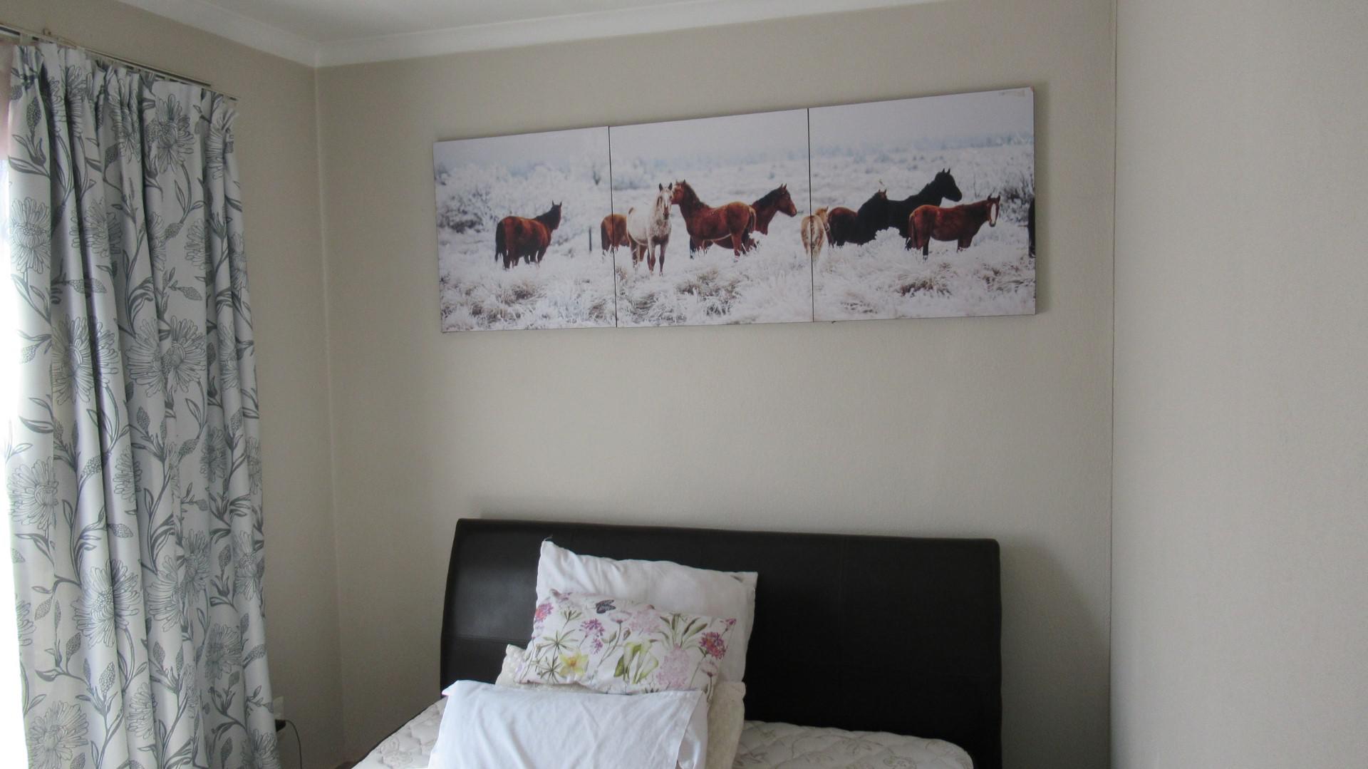 Bed Room 2 - 12 square meters of property in Alliance