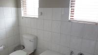 Bathroom 1 - 5 square meters of property in Bryanston