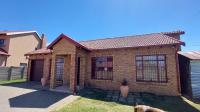 Front View of property in Secunda