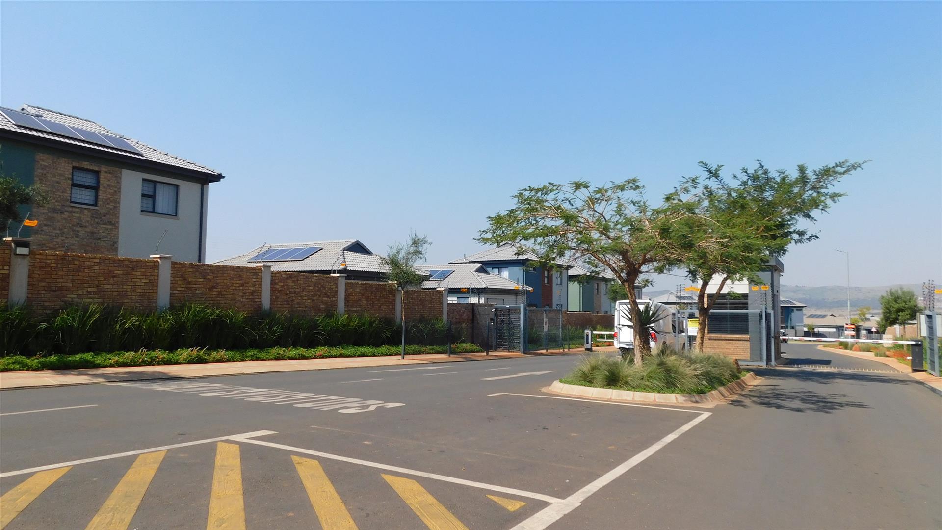 Front View of property in Lotus Gardens