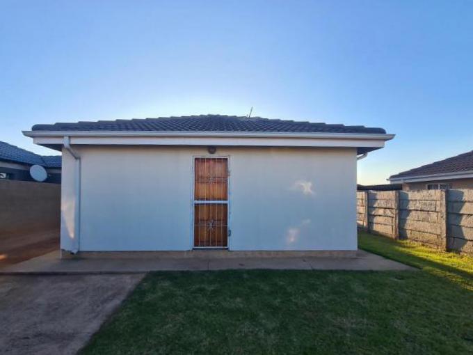 Standard Bank EasySell 2 Bedroom House for Sale in Benoni Ea