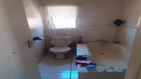 Bathroom 1 of property in Mabopane