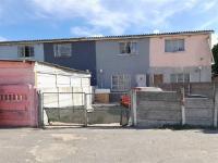 Front View of property in Sarepta