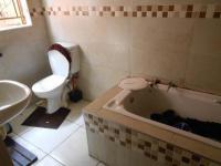 Main Bathroom of property in Mdantsane