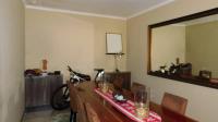 Dining Room - 19 square meters of property in Eldoraigne