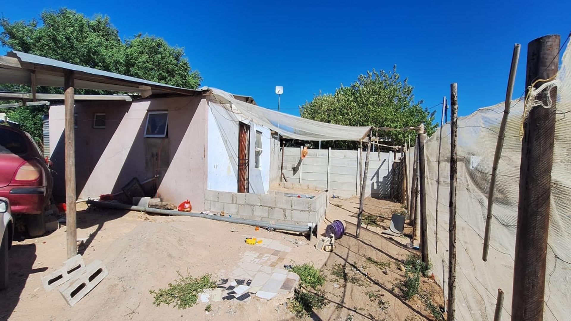 Front View of property in Riebeek Kasteel