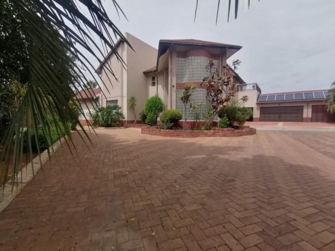 4 Bedroom House for Sale For Sale in Broadlands Estate MR5