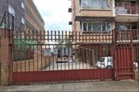 Front View of property in Arcadia