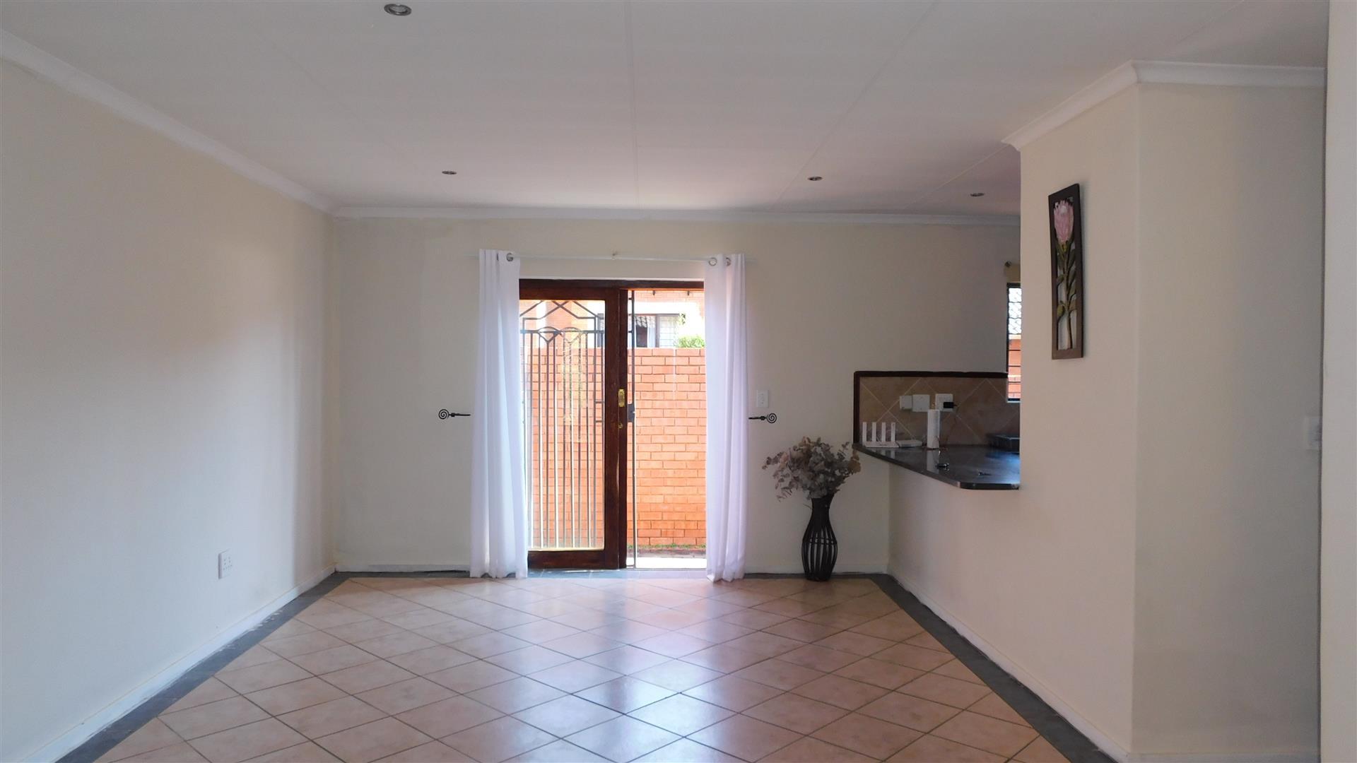 Dining Room - 15 square meters of property in Boardwalk Meander Estate