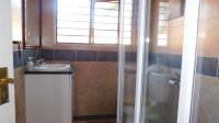 Main Bathroom - 5 square meters of property in Boardwalk Meander Estate
