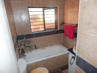 Bathroom 1 - 4 square meters of property in Boardwalk Meander Estate