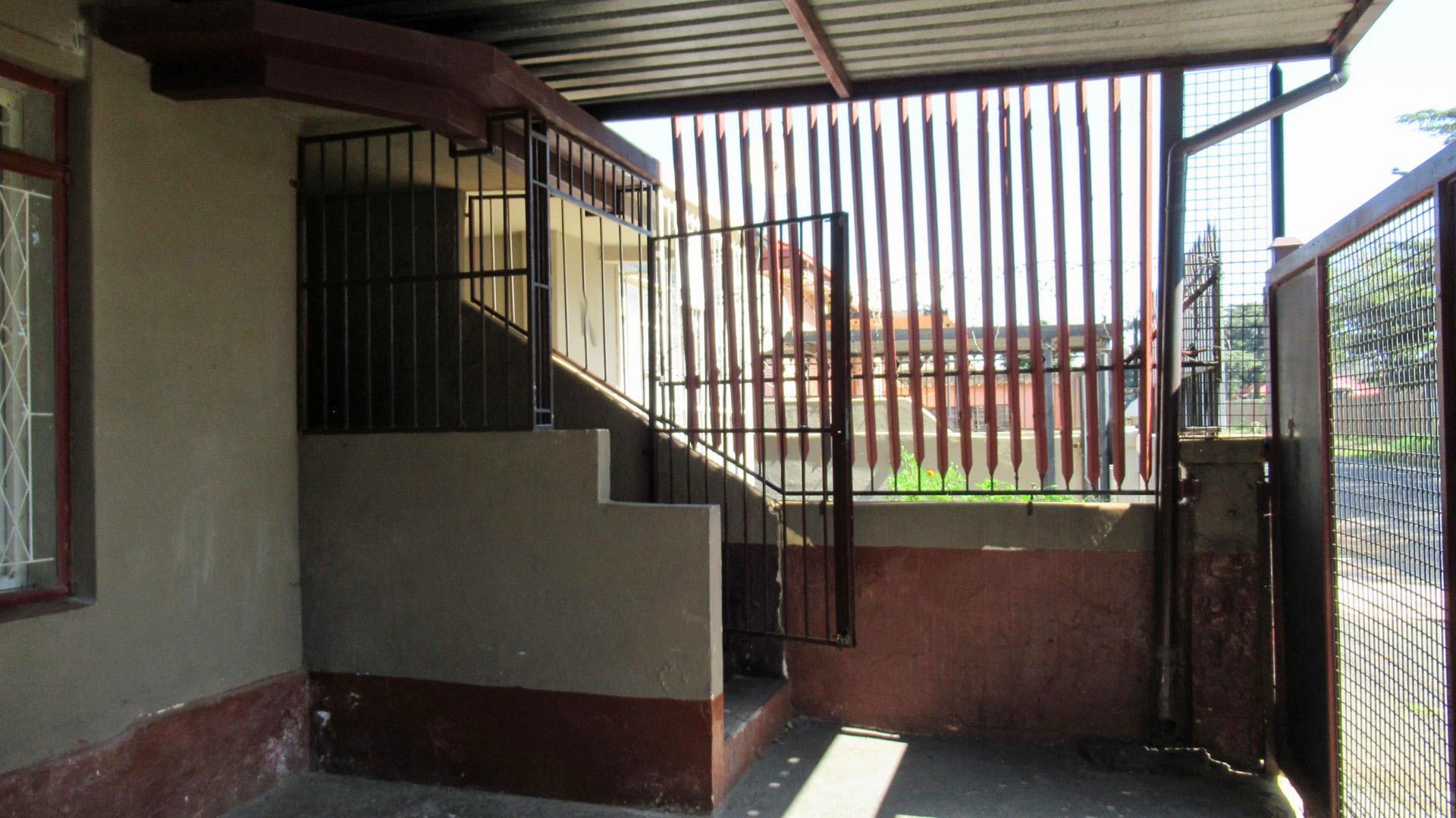 Front View of property in La Rochelle - JHB