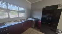 Kitchen - 8 square meters of property in Ferndale - JHB