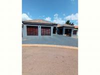 4 Bedroom 2 Bathroom House for Sale for sale in The Orchards