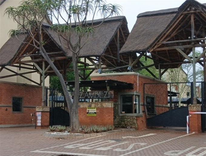 Standard Bank SIE Sale In Execution 3 Bedroom Sectional Title for Sale in Montana Tuine - MR565664