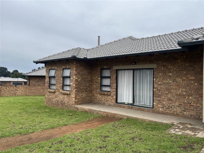 3 Bedroom House for Sale For Sale in Emalahleni (Witbank)  - MR565790