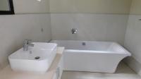 Bathroom 3+ - 8 square meters of property in Ballito