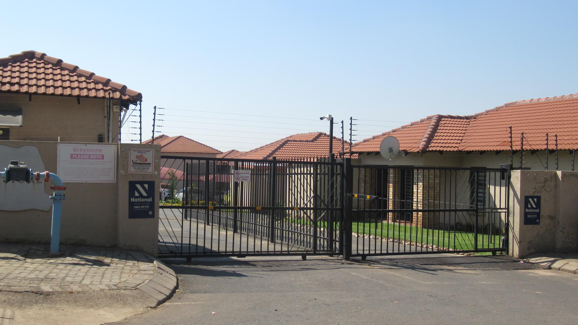 Front View of property in Groblerpark