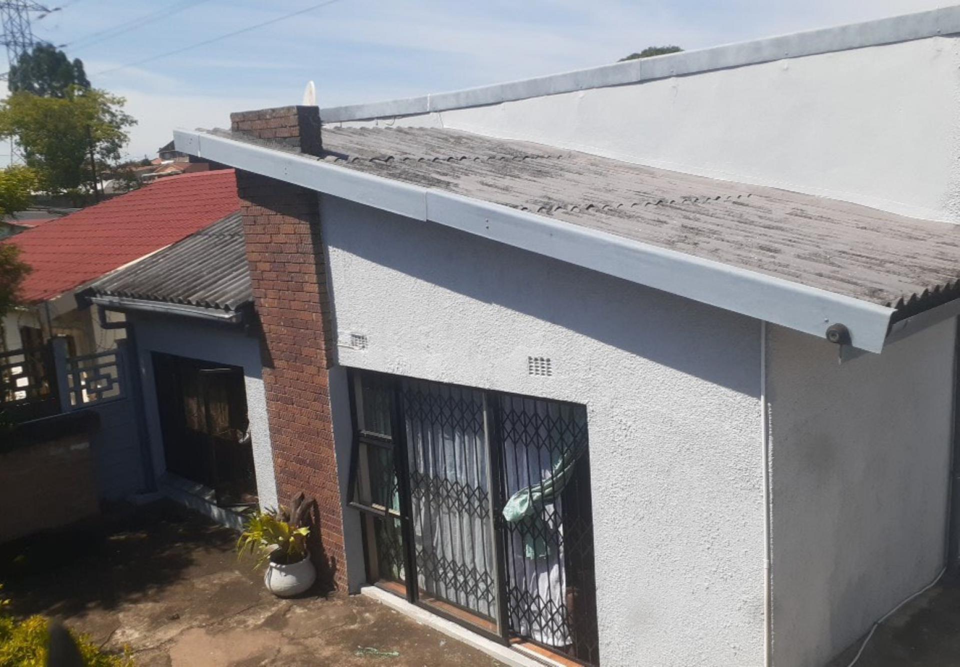 Front View of property in Chatsworth - KZN